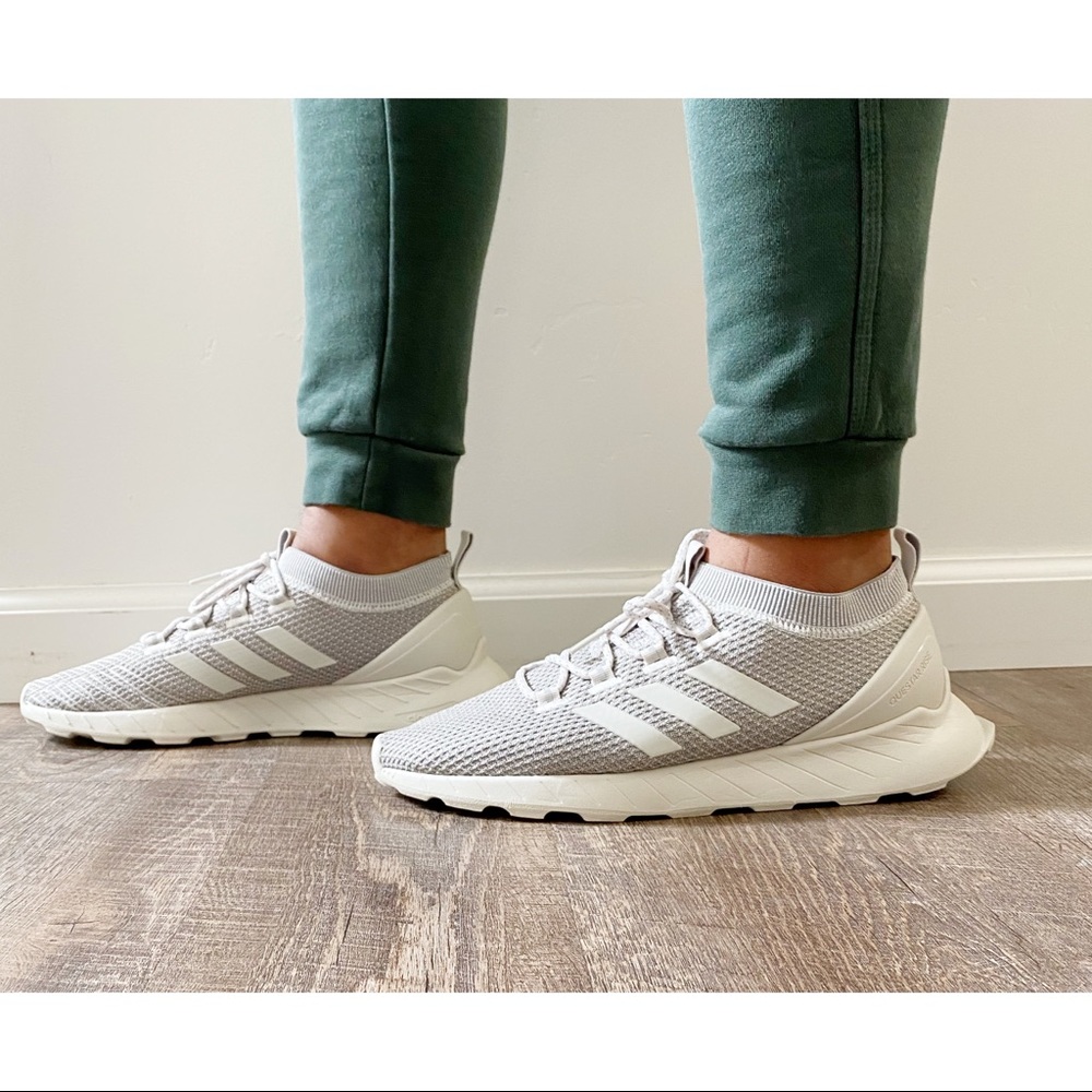 Adidas Cloudfoam Questar Rise Sneakers